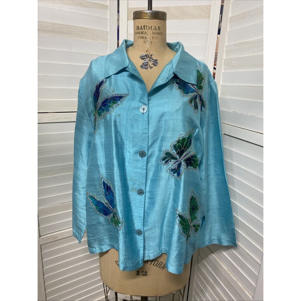Jeevan Life Wear Women’s 1X Silk Button Shirt Blouse Glitter Butterfly Painted